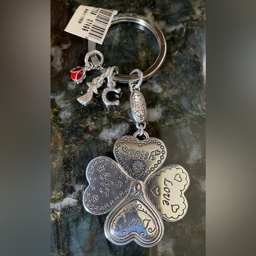 NWT BRIGHTON Lucky Clover Heart Key Fob